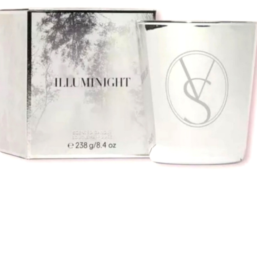 Victorias Secret lluminight 8.4 Candle New